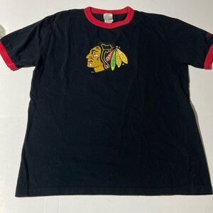 Vintage 100% cotton Chicago Blackhawks Men’s Tee.